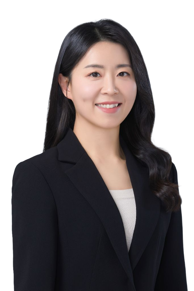 홍유나 대표이사